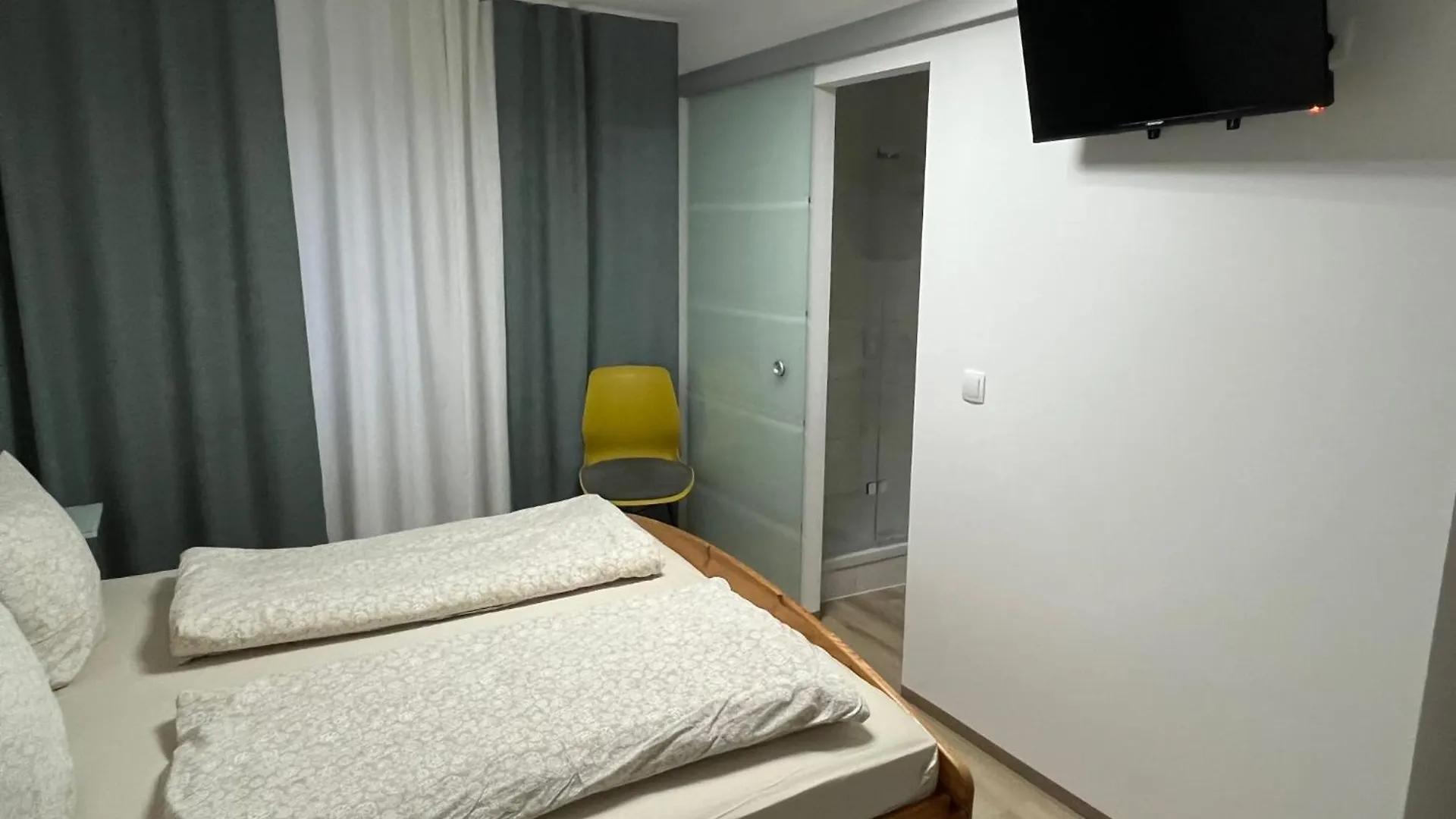 Guest house Gasthof Legend Burgthann Germany