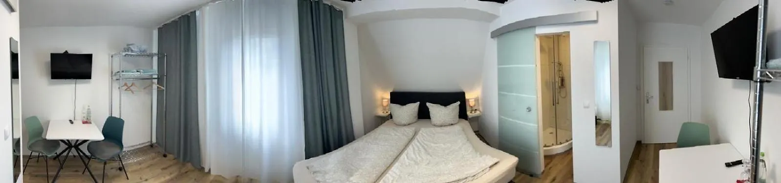 Gasthof Legend Burgthann Guest house